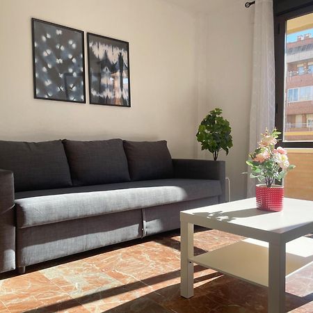 Apartamentos El Pilar Suites 3000 Zaragoza Buitenkant foto