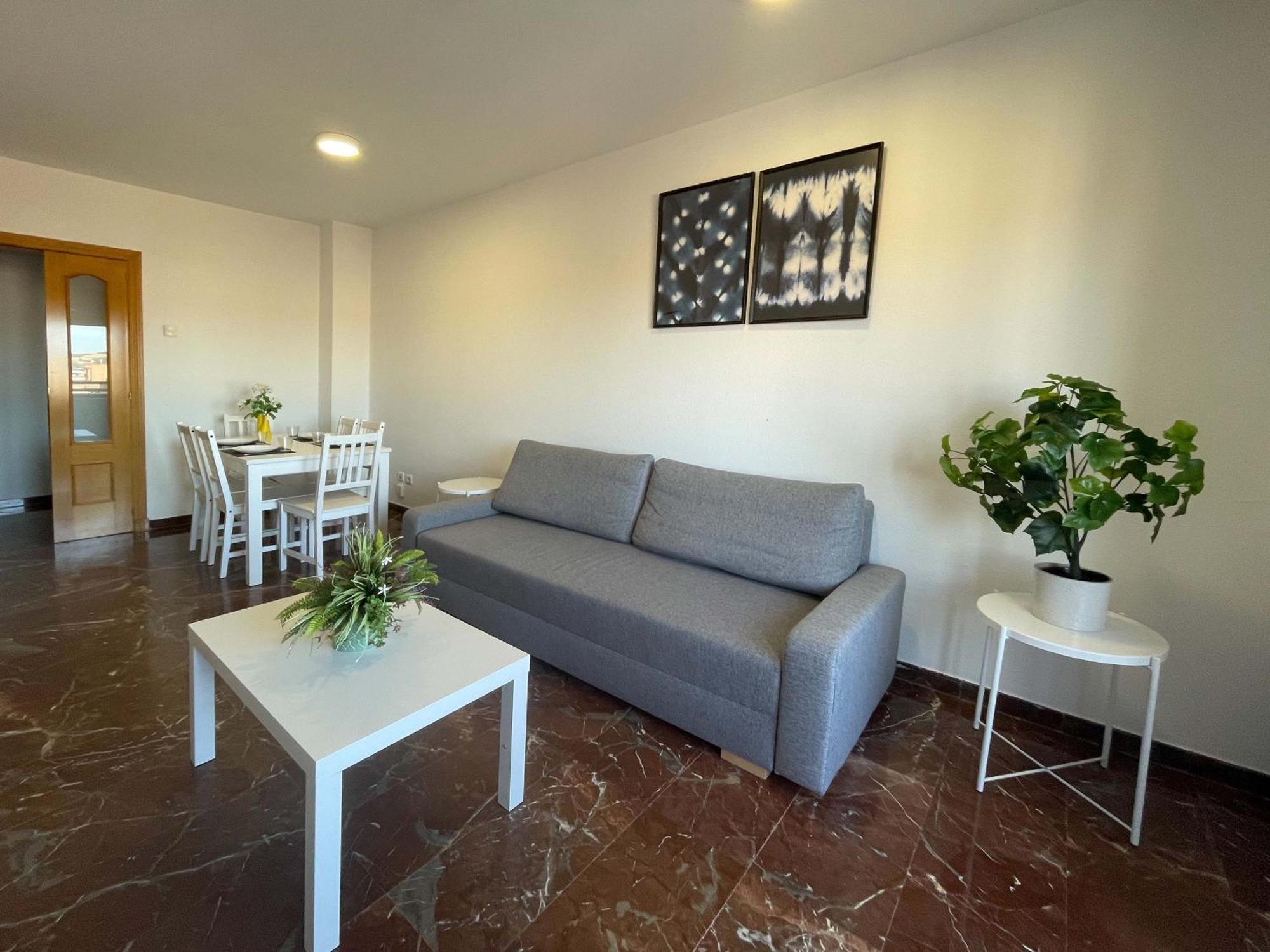 Apartamentos El Pilar Suites 3000 Zaragoza Buitenkant foto