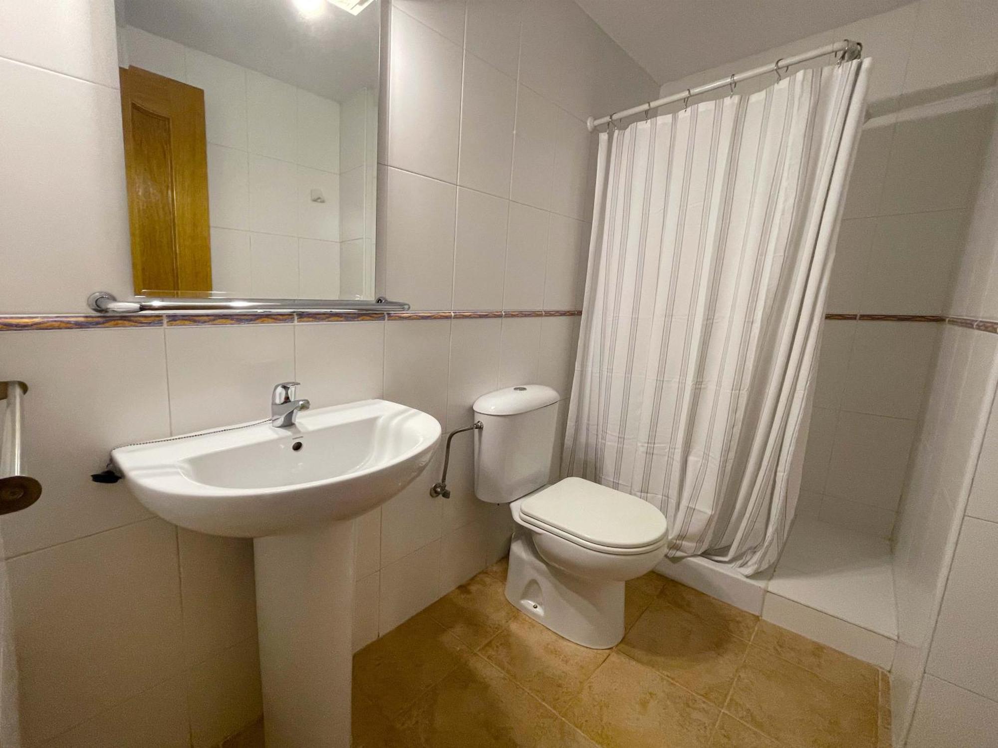 Apartamentos El Pilar Suites 3000 Zaragoza Buitenkant foto